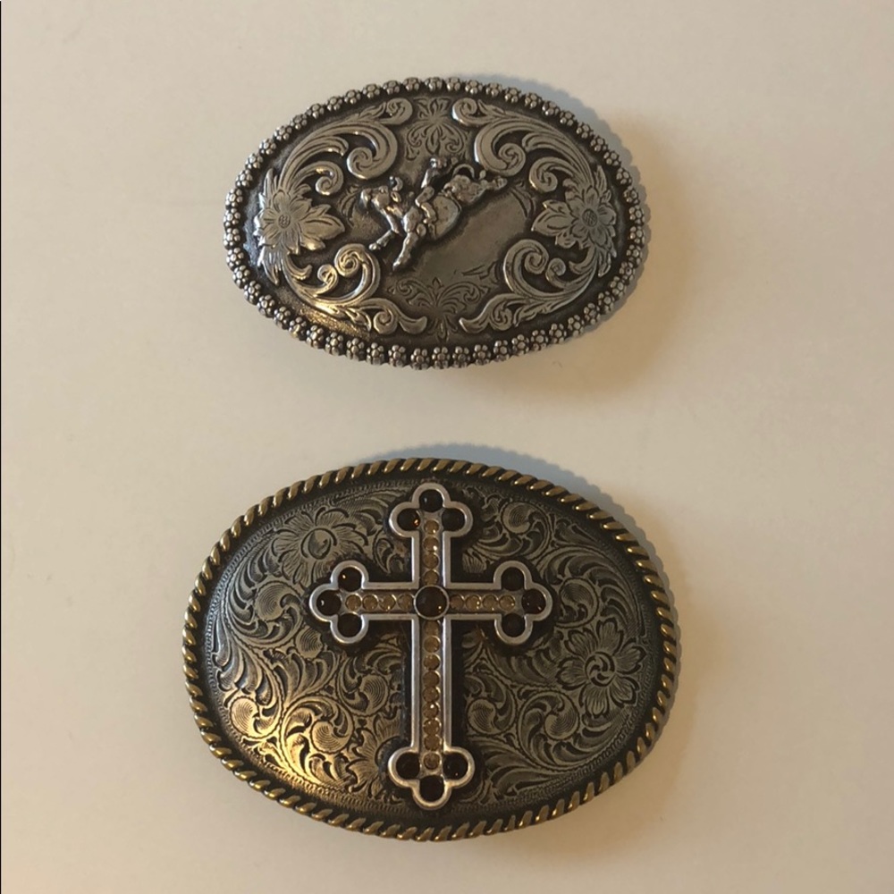 Nocona Buckles